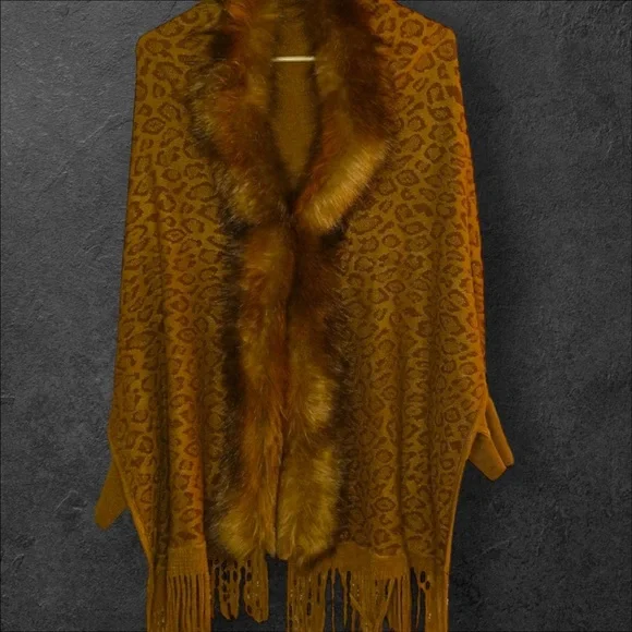 Faux Leopard Print Shawl with Faux Fur Trim & Fringe - Picture 2 of 3